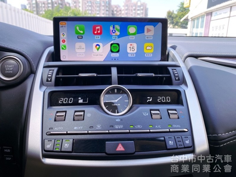 2020 NX300H 旗艦版 全新小改款 三眼式LED頭燈 全景天窗 冷熱通風座椅 CarPlay