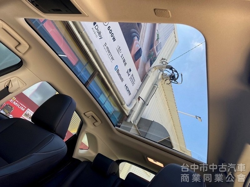 2020 NX300H 旗艦版 全新小改款 三眼式LED頭燈 全景天窗 冷熱通風座椅 CarPlay