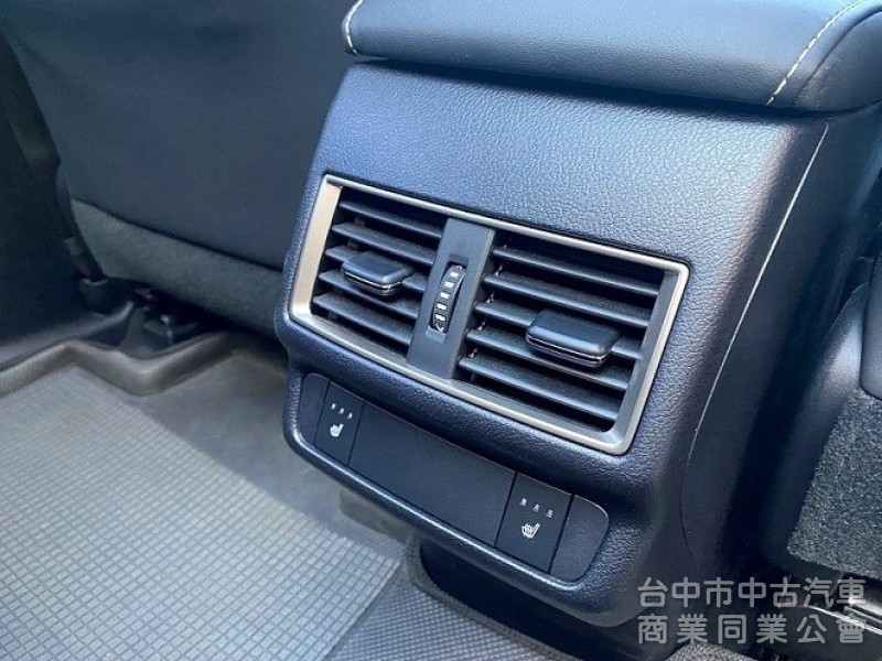 2020 NX300H 旗艦版 全新小改款 三眼式LED頭燈 全景天窗 冷熱通風座椅 CarPlay