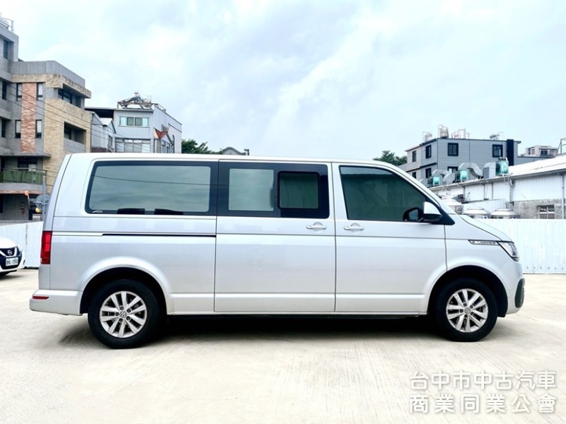 2022 T6.1 Caravelle 150p 3+3+3 長軸9人座 旅遊商務首選！