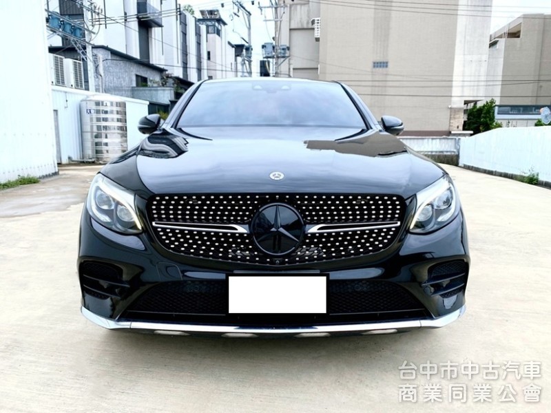 GLC250 Coupe 運動版 賓士總代理 AMG運動套件 選配23P自動跟車 柏林之音 車側踏板 360環景