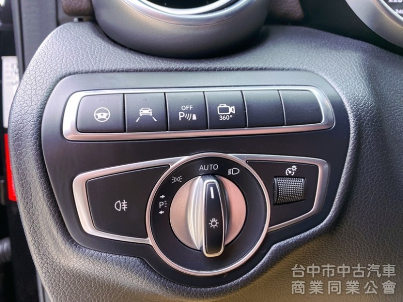 GLC250 Coupe 運動版 賓士總代理 AMG運動套件 選配23P自動跟車 柏林之音 車側踏板 360環景