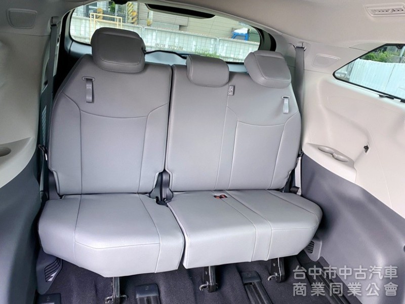 和泰總代理 全新第四代 SIENNA Hybrid 鉑金版 冷熱通風座椅 HUD抬頭顯示 全速域自動跟車
