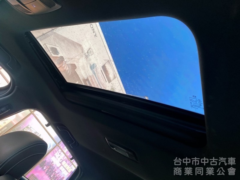 AWD 旗艦進化型 全新第二代 低里程 原漆原鈑件 新車味都還在！無線CarPlay 無線充電