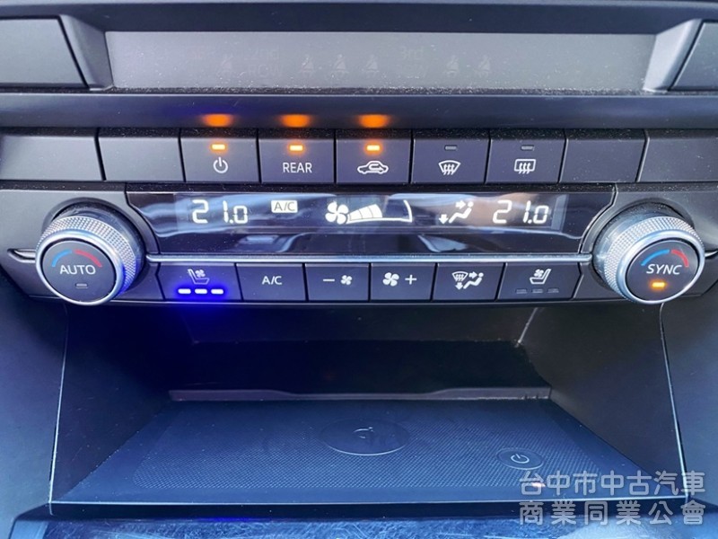 AWD 旗艦進化型 全新第二代 低里程 原漆原鈑件 新車味都還在！無線CarPlay 無線充電