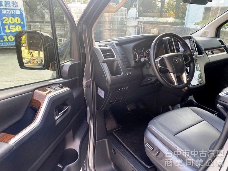 2021 GRANVIA 6人座旗艦版 長軸ALPHARD 市場超低里程 僅跑7千 完全新車車況！