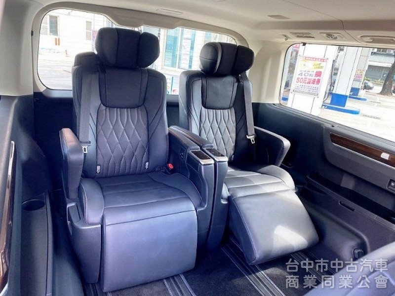 2021 GRANVIA 6人座旗艦版 長軸ALPHARD 市場超低里程 僅跑7千 完全新車車況！