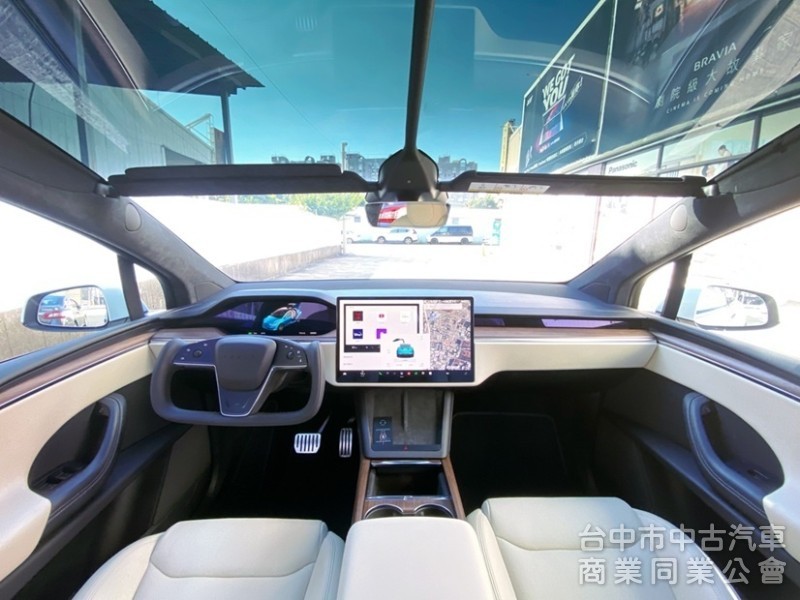 2023 全新改款 LR 7人座 選配米白內裝 EAP全智慧駕駛 YOKE方向盤 22吋Turbine輪圈