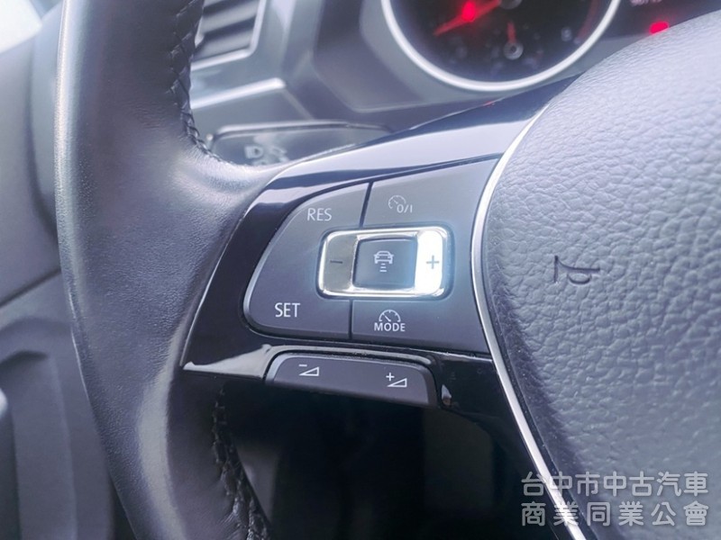 Tiguan 280 TSI Comfortline IKEY 電動座椅 ACC自動跟車 電動尾門 CarPlay！