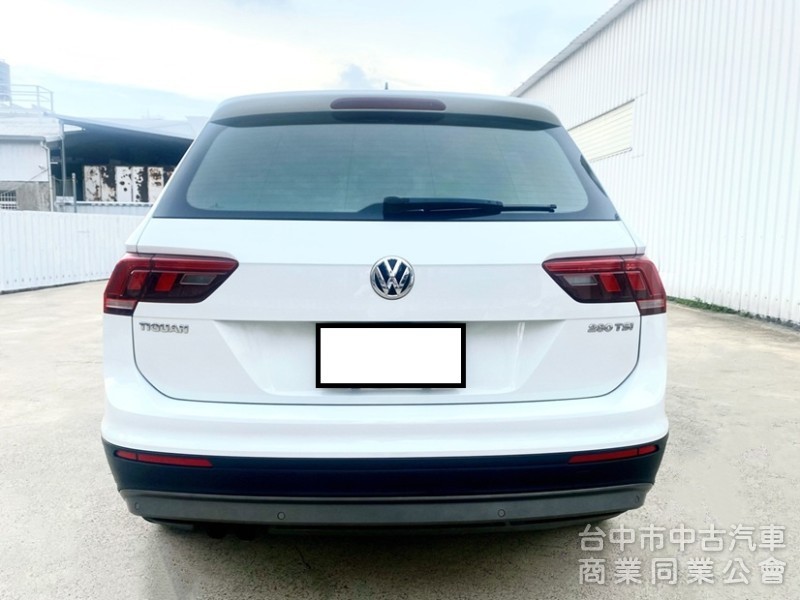 Tiguan 280 TSI Comfortline IKEY 電動座椅 ACC自動跟車 電動尾門 CarPlay！