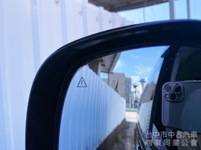 2024 Staria GLD-C 頂級8人座 數位儀錶 雙電動滑門 全速域自動跟車 6氣囊 原廠保固中！