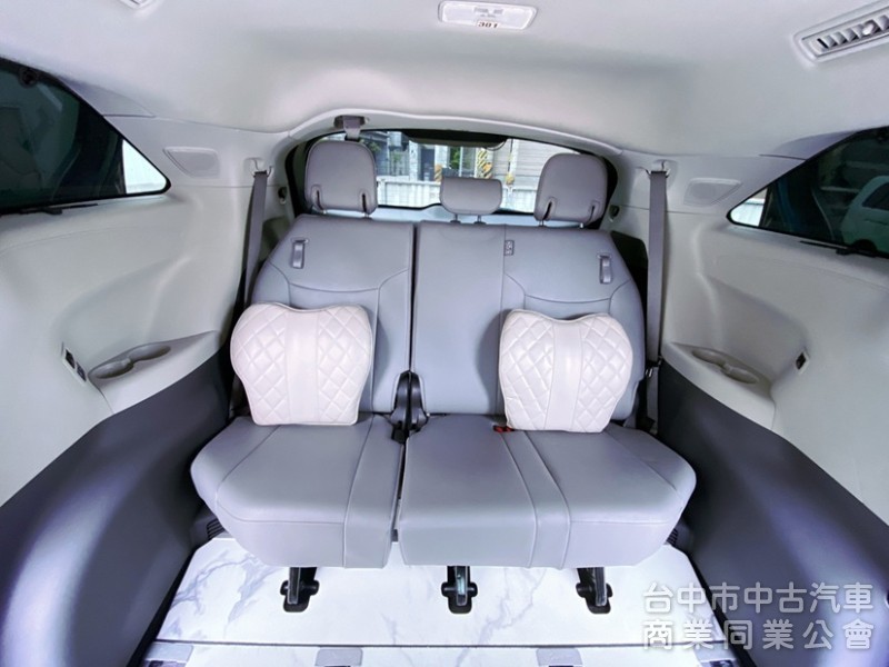2023 全新第4代 鉑金版 全車升級麒麟式套件 總統級航空座椅 含冷熱通風、按摩 大理石地板
