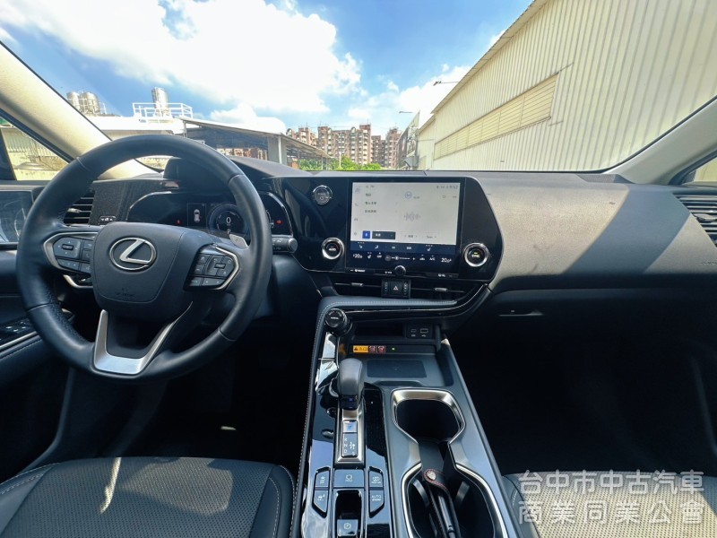 2024式 全新第二代 低里程 新車車況 Level 3 全智慧駕駛 原廠保固中