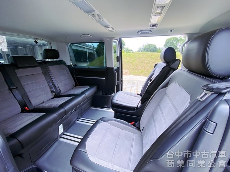 204匹大馬力 雙側電動滑門 盲點 全速域自動跟車 電動尾門 家庭車宿露營首選！