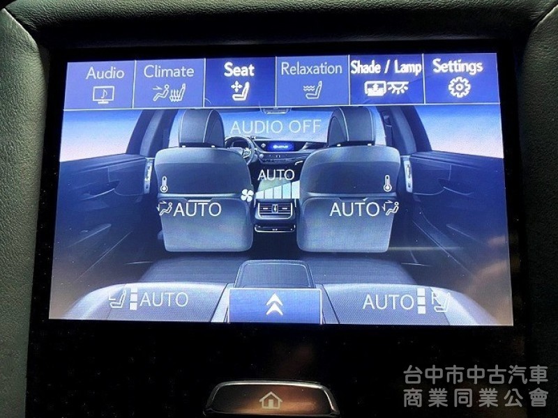 LS500 旗艦版  雙渦輪 後座電視影音 氣動按摩座椅 20吋鍍鉻霧黑鋁