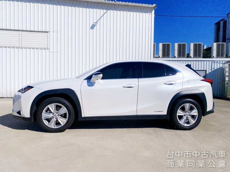 2020 UX250h 油電 省油 低里程 Level2 全套智慧駕駛
