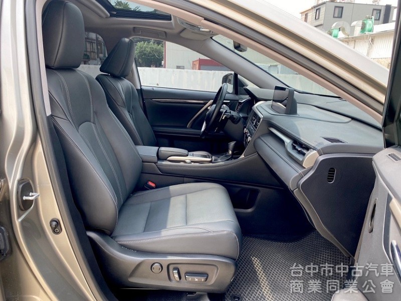 2021 RX 300 頂級款 三眼式 LED 頭燈 ACC全速域