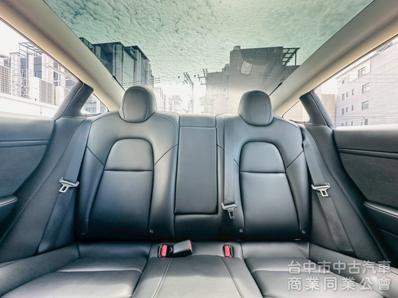 2022年 Tesla Model 3 Performance 極速快感