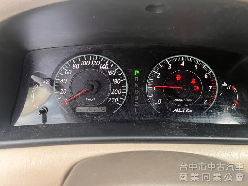 實車實圖 實價刊登 ㄧ手車 出廠至今都在原廠保養 實跑16萬公里