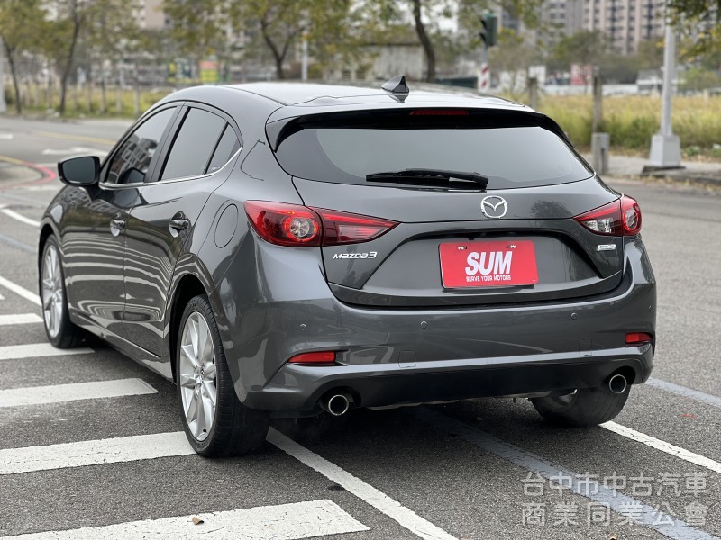 【原版件x認證車】進口尊榮安全版 LED大燈 車側盲點 倒車顯影 18吋鋁圈 內外漂亮 原廠無改裝無惡操 SUM五大保固