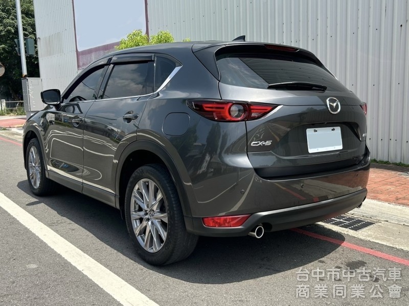 鑫華富汽車 CX-5 旗艦獻定版2.0