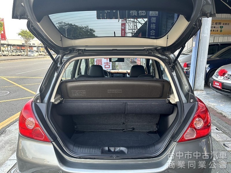 TIIDA 5門掀背車 里程只跑4.7萬 保証實車實價在店 認証車 可全額貸款