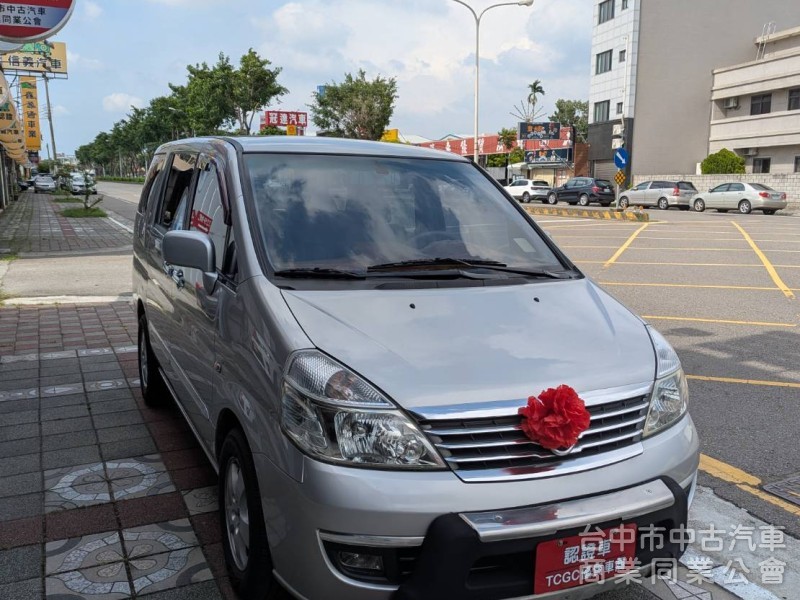 一手車.原版件.只跑94000公里.頂級豪華7人座.安卓機