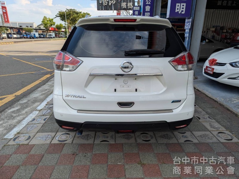 2016款一手車.認證車.只跑89000公里.頂級滿配