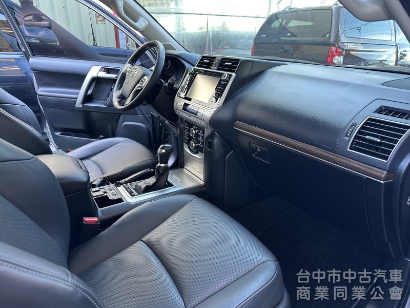 2019年豐田 Toyota Prado vx 4.0汽油 七人坐 四輪傳動
