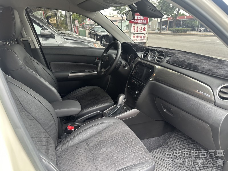 2023年 Vitara 1.4cc 四輪傳動