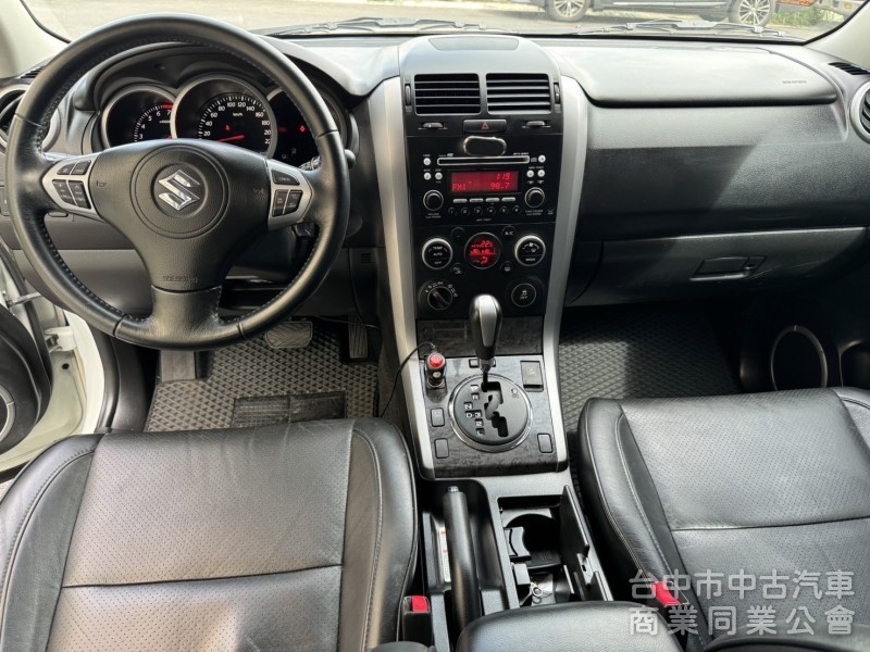 2015年Suzuki Vitara Jp 2.4cc 四輪傳動