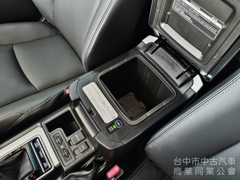 2023年 柴油 LC Prado vx 