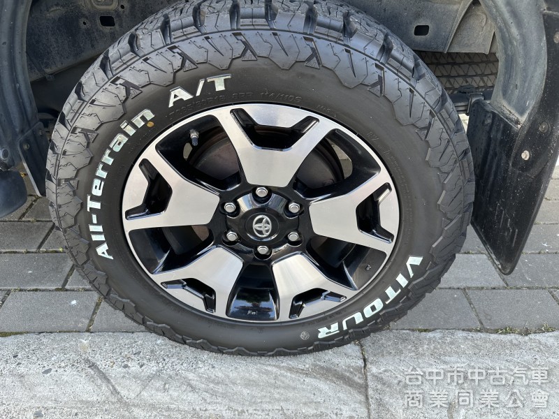 2019/12月出廠 海力士 Hilux