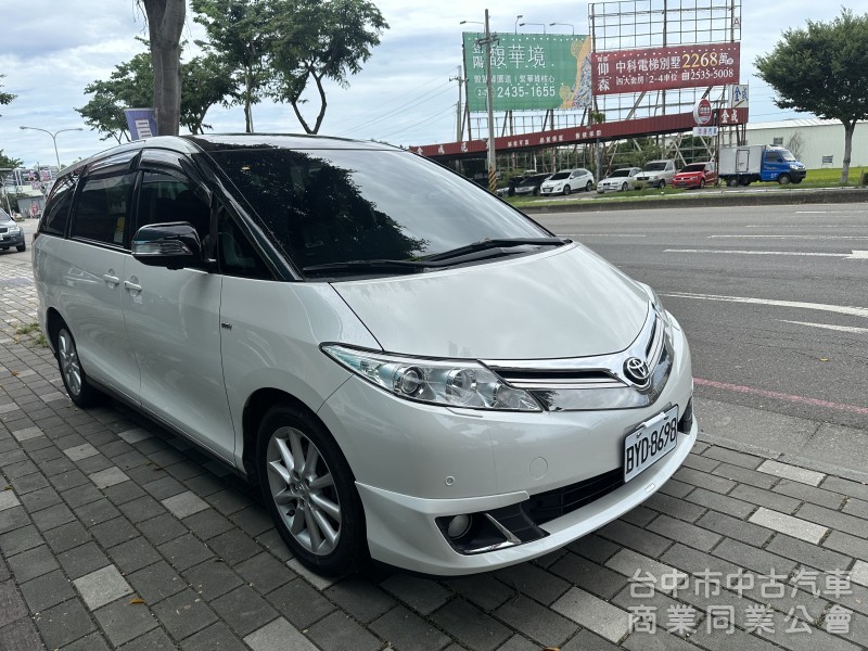 2019年 Previa 2.4cc 頂級 天窗 雙滑門
