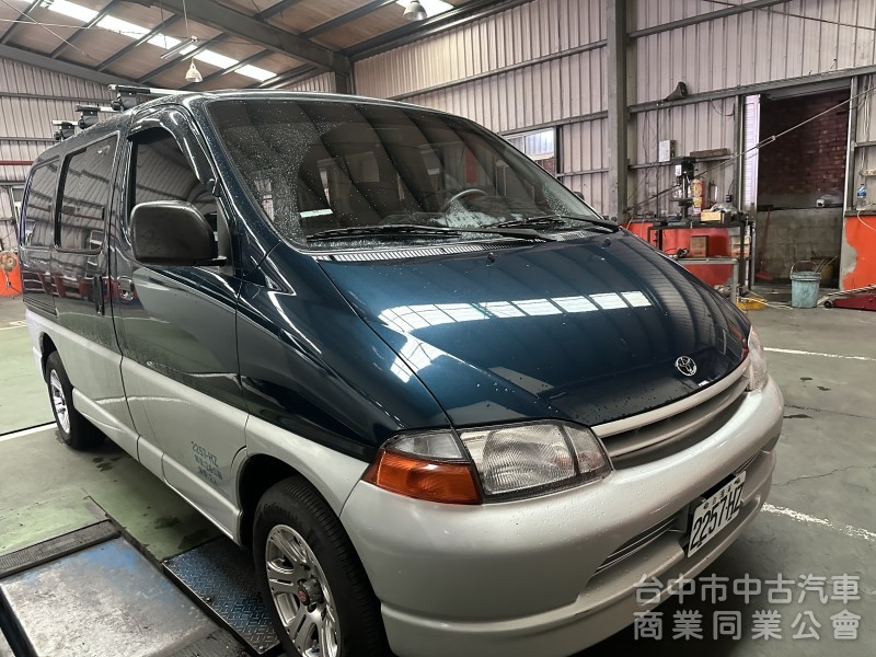 2004年豐田 Hiace Solemio 2.7cc 手排 手排 