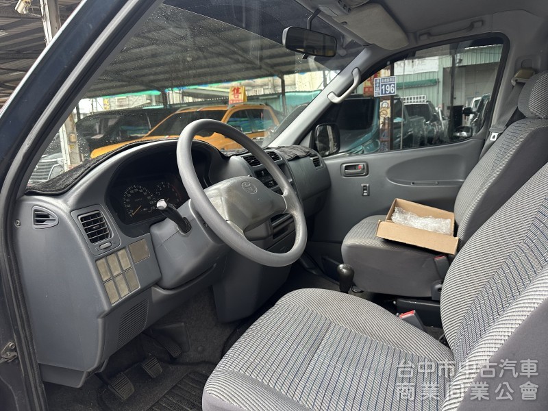 2004年豐田 Hiace Solemio 2.7cc 手排 手排 