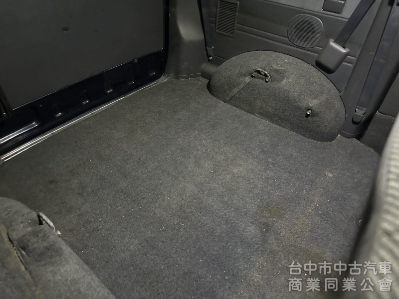 2004年豐田 Hiace Solemio 2.7cc 手排 手排 
