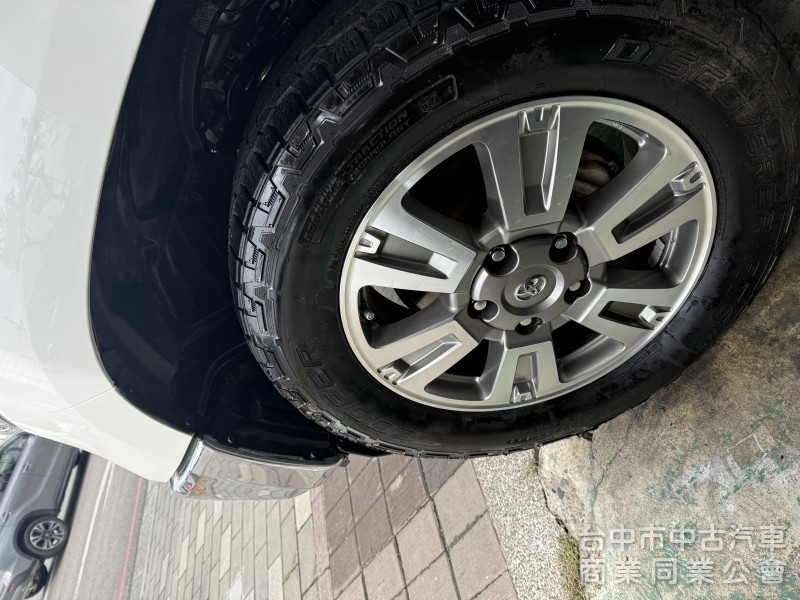 Tundra 豐田貨車 2017年 1794紀念版本