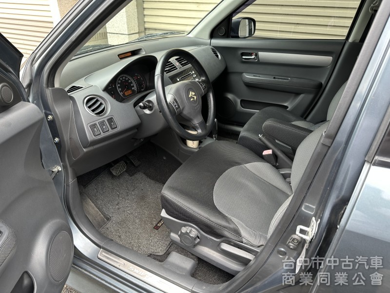 2006 Suzuki Swift GLX 原鈑件