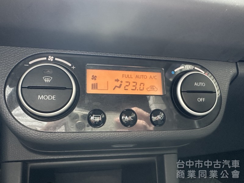 2006 Suzuki Swift GLX 原鈑件