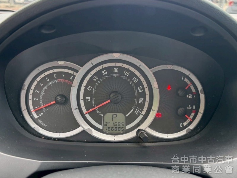 【 2016 Mitsubishi CMC Zinger 2.4 】  #原鈑件