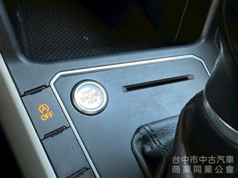 【 2018 Volkswagen Polo 230 TSI R-Lline   VW #跑六萬多公里 原鈑件 