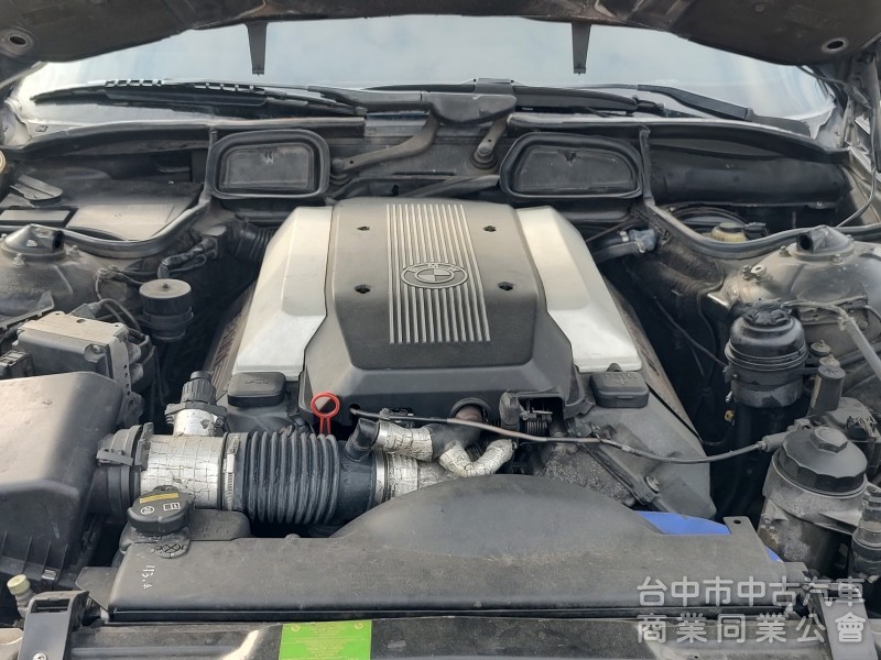 1998年BMW E38 735