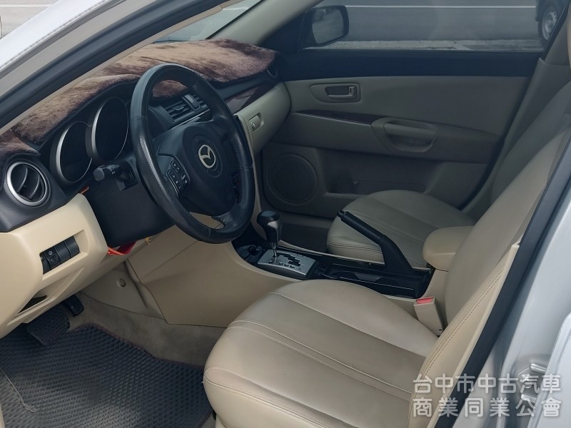 2008MAZDA 3