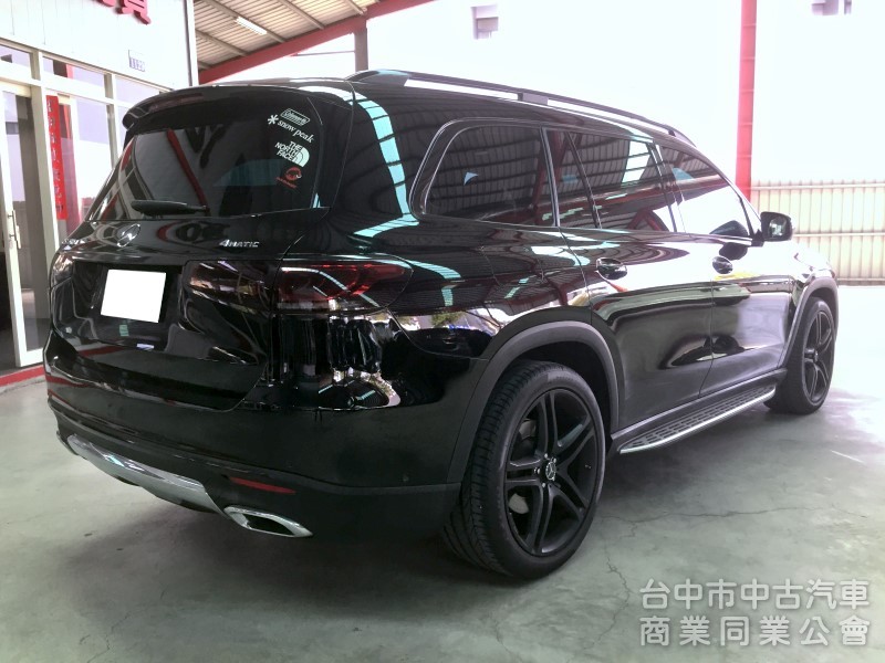 MATIC AMG 七人座 總代理 23P 環景 全景天窗｜一手家用車｜原鈑件認證車｜低利全額貸免頭款