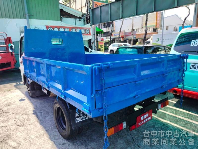 08中華堅達四期傾卸式舉斗貨車