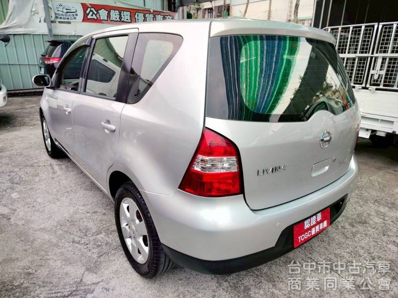 日產LIVINA樂薇娜1.6小休旅