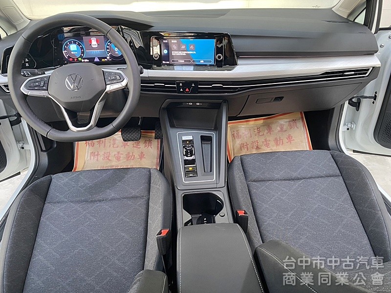 VOLKSWAGEN(福斯)GOLF etsl 1.5 輕油電 新車保固