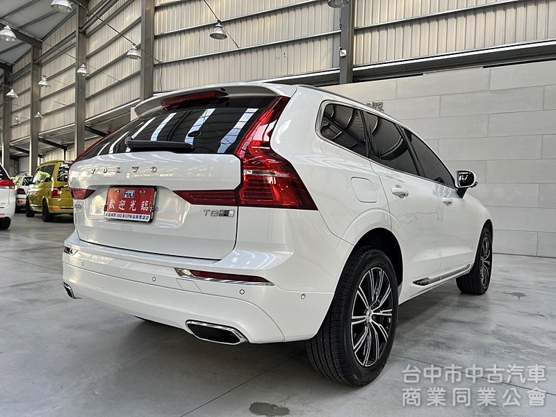 Volvo(富豪)XC-60 T8 Inscription 2.0 氣壓懸吊 電尾門 通風座椅